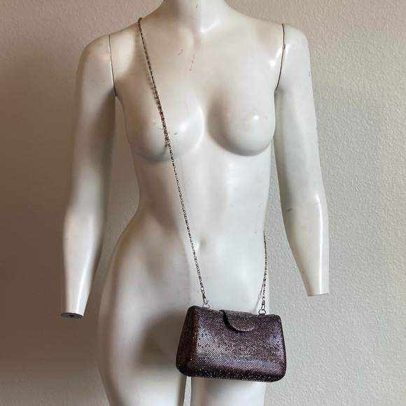 Cruise Club Mini Metallic Chain Cross-Body NWT Evening Hard Shell Bag Purse - Picture 1 of 5